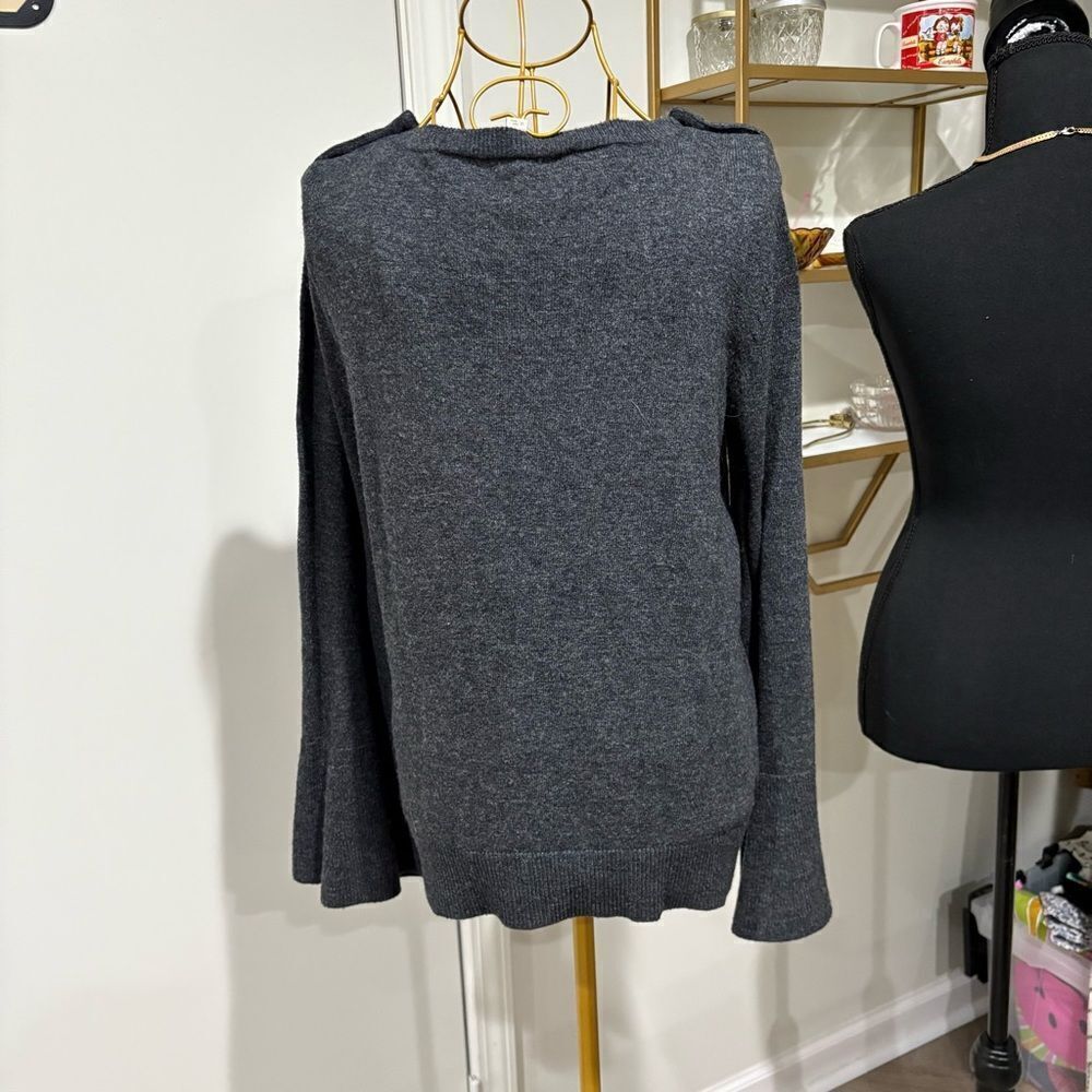LOFT Gray Button Shoulder Bell Sleeve Sweater Women's Medium - Picture 6 of 7